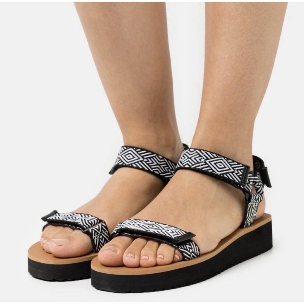 Madewell The Maggie Sandals Women's Size 8.5 Black & White Aztec Ankle Strap